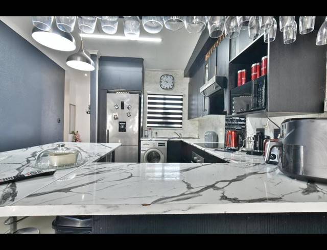 2 BEDROOM APARTMENT FOR SALE IN MULBARTON